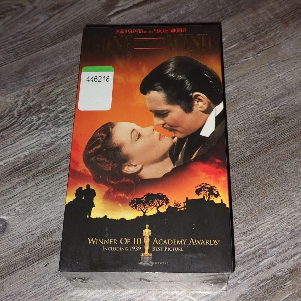 GONE WITH THE WIND VHS TAPE SEALED BRAND NEW CLARK GABLE VIVIEN LEIGH MCDANIEL
